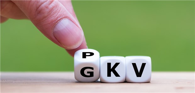 GKV und PKV – bald nur noch eins? Die Würfel sind noch nicht gefallen. Passen GKV und PKV unter ein Honorar-Dach?