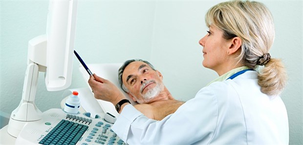 Die Zahl der Schilddrüsenknoten nimmt mit dem Alter zu.