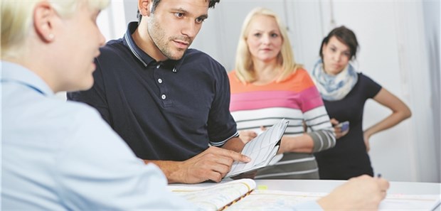 Die analoge Terminvereinbarung kann zeitraubend sein – für Patienten wie Praxisteams.