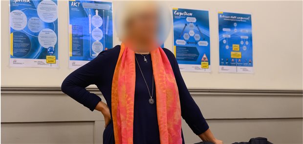 Die angeklagte Ärztin steht am Montag (5. Februar) beim Prozessauftakt im Amtsgericht Duderstadt.