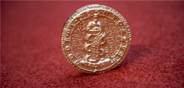 Herausragende Forschungsleistung in Deutschland Die begehrte Galenus-von-Pergamon-Medaille.