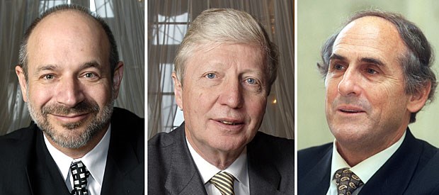 Nobelpreis für drei Immunologen Die diesjährigen Medizin-Nobelpreisträger Bruce Beutler, Jules Hoffmann und Ralph Steinman (gestorben am 30. September 2011).