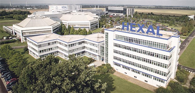 Geglückte Standortwahl im Osten Die dunklen Wolken täuschen: Salutas Pharma in Magdeburg ist voll ausgelastet. Das zur Sandoz-Gruppe gehörende Hexal-Werk gilt im Konzern als Vorzeigebetrieb für die Herstellung fester oraler Formen.