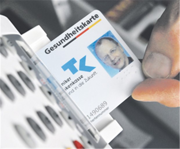 Spannende Wochen für die E-Card Die elektronische Gesundheitskarte ist in deutschen Praxen angekommen.
