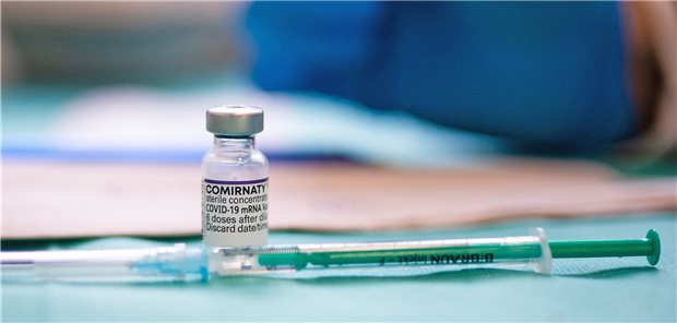 Impfstoffe – der Branchenbooster auch für 2022 Die hohe Nachfrage nach dem Corona-Impfstoff ComirnatyTextbaustein: war von BioNTech/Pfizer beflügelt die deutsche Pharmabranche auch in 2022, prognostiziert der Verband vfa.