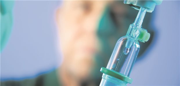 Die intravenöse Infusionstherapie mit Sotrovimab kann bei Patienten mit bestätigter COVID-19-Erkrankung erbracht werden.