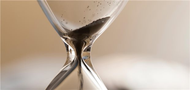 Manuelle Lymphdrainage: Ärzte von der Zeitfrage befreit Die starren Vorgaben der Heilmittelrichtlinie, nach der bislang eine MLD nur als 30-, 45-, oder 60-Minuten-Therapie möglich war, hat der G-BA nun aufgebrochen.