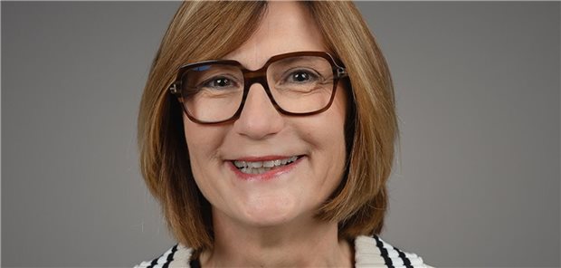Die stellvertretende KVWL-Vorsitzende Anke Richter-Scheer mahnt zur Wachsamkeit bei den Ablaufdaten von eHBA und SMC-B-Karte
