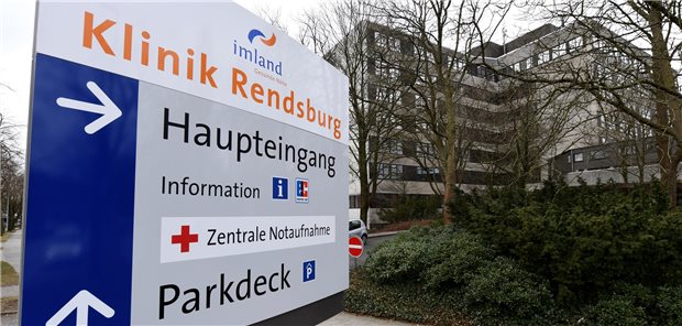 Die vorgesehenen Leistungsverlagerungen zugunsten des imland-Standorts Rendsburg stößt den Eckernförder Hausärzten übel auf.