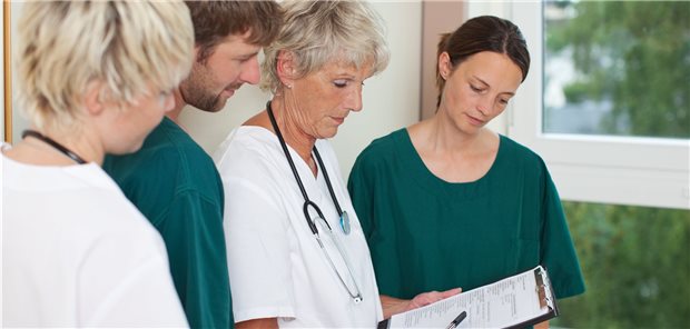 Was Kliniken tun um Pflegejobs attraktiv zu machen