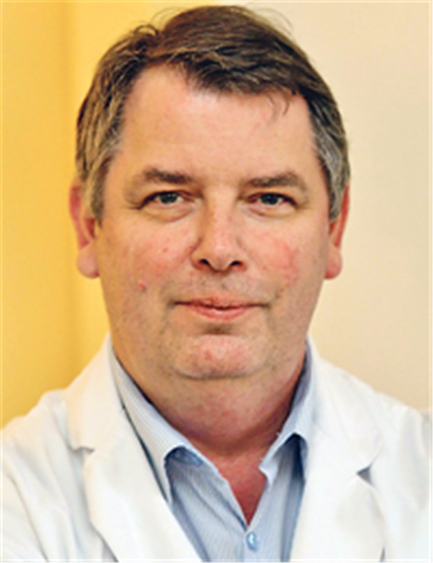 Netzwerk klärt über Alternativmedizin auf Dipl. Med. Ulrich Freitag, Facharzt für Frauenheilkunde und Geburtshilfe, Wismar