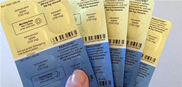 Apotheker finden Ärzte, die Paxlovid abgeben, „insgesamt bedenklich“ Direkt vom Doc? Paxlovid aus einer Hand.