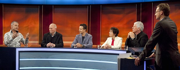 Plädoyer für die Palliativmedizin Diskussion übers Sterben: Jürgen Domian, Werner Hansch, Dr. Matthias Thöns, Margot Käßmann, Thomas M. Stein und Frank Plasberg.