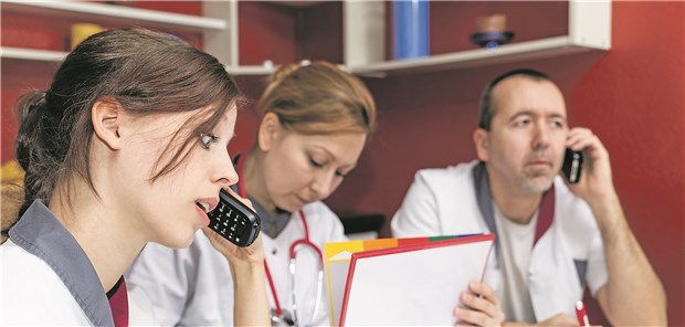 Personaluntergrenzen – Großer Bluff oder notwendiges Minimum? Dokumentation auf Station: Personaluntergrenzen in Krankenhäusern sind umstritten.