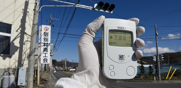 Fukushima: Rätselraten über Radioaktivität Dosisleistungsmeessung in Fukushima: Experten rätseln über das Ausmaß der Verstrahlung.