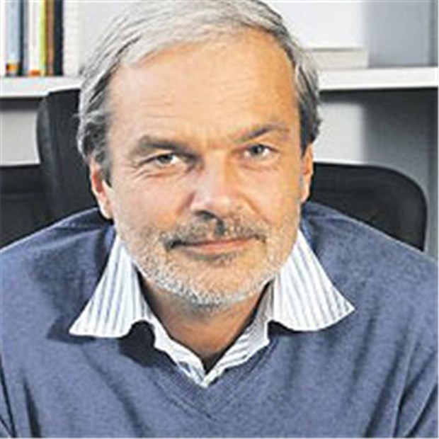 "Politik sollte Selbstzuweisung im Labor abschaffen" Dr. Bartl Wimmer, Geschäftsführer synlab Services