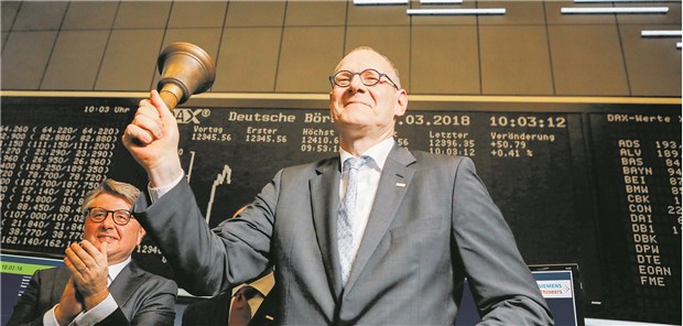 Von der Bildgebung zum Gesundheitsmanagement Dr. Bernd Montag, CEO der Siemens Healthineers AG am ersten Handelstag der Healthineers-Aktie an der Frankfurter Wertpapierbörse Mitte April.