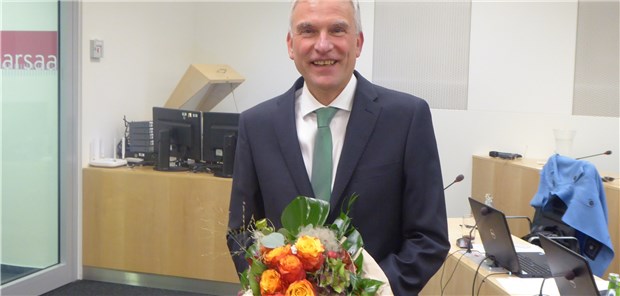 Spelmeyer wird neuer KV-Chef Dr. Dirk Spelmeyer übernimmt im kommenden Jahr das Amt von Dr. Gerhard Nordmann als KVWL-Vorsitzender.