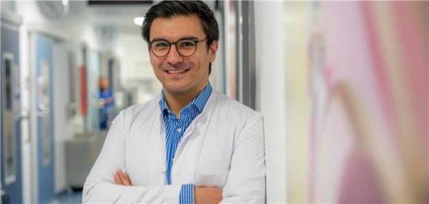Zwei Millionen Euro DFG-Fördermittel für Dr. Emre Kocakavuk Dr. Emre Kocakavuk sucht mit seinem Team gezielt nach Schwachstellen von besonders gefährlichen Krebszellen.