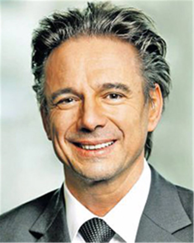 Mammutaufgabe für Helios Dr. Francesco de Meo, CEO Helios Kliniken