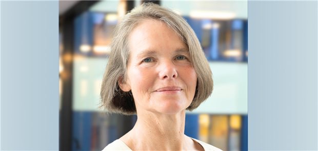 Helios in Schleswig baut mit Dr. Frauke Jensen die Schilddrüsenchirurgie auf Dr. Frauke Jensen wird mit einer Schilddrüsen-Sprechstunde ein zusätzliches Beratungsangebot im Helios Klinikum Schleswig einführen.