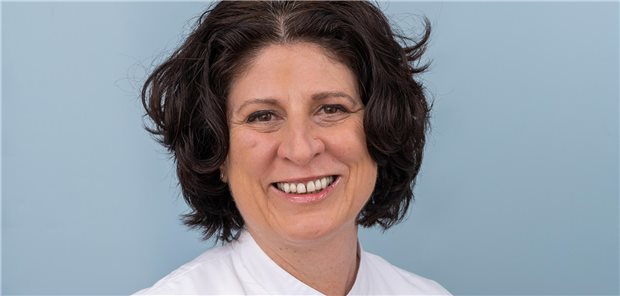 Dr. Georgia Schilling ist neue Ärztliche Direktorin der Rehaklinik auf Sylt Dr. Georgia Schilling ist neue Ärztliche Direktorin der Rehaklinik auf Sylt.Die Chefärztin der Onkologischen Reha will die interdisziplinäre Kooperation in der Klinik forcieren.
