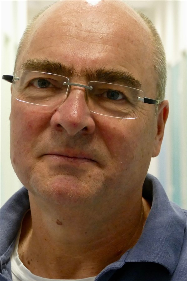 „Wir lösen die Patienten aus ihrer passiven Rolle“ Dr. Gerd Fass ist Vorstandsvorsitzender des Ärztenetz Billstedt/ Horn sowie Vorsitzender des Ärztlichen Beirats des Gesundheitskiosks.