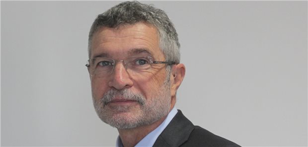 Dr. Gunter Hauptmann ist Facharzt für Frauenheilkunde und Geburtshilfe.