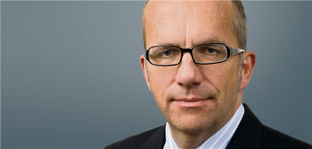 Dr. Hanno Kühn ist Chief Investment Officer der Deutschen Apotheker- und Ärztebank (apoBank).