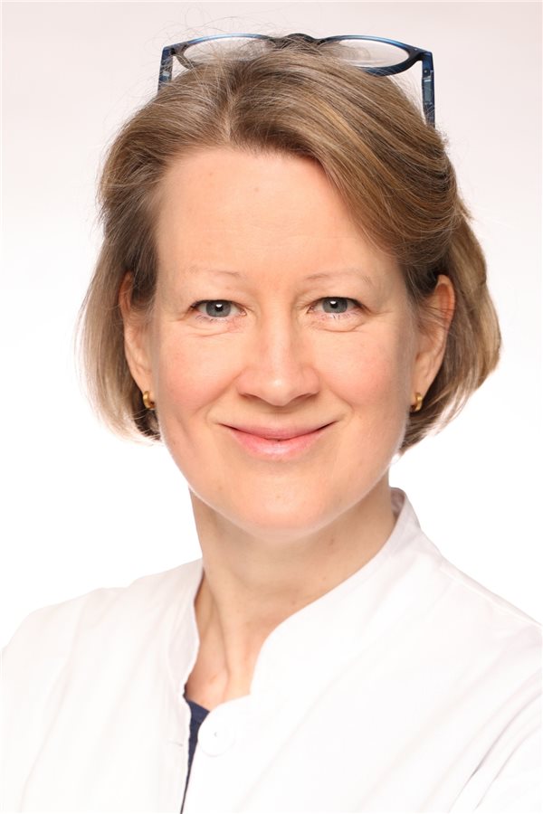 Dr. Isabell Jester ist jetzt Chefärztin in Reinbek Dr. Isabell Jester ist jetzt Chefärztin der Shunt-Chirurgie, Krankenhaus Reinbek
