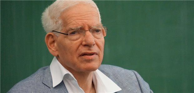Ethik in der Medizin: Dr. Josef Schuster über Pflege, Organspende und ärztliche Verantwortung Dr. Josef Schuster, Zentralratspräsident der Juden in Deutschland, ist Mitglied im Deutschen Ethikrat.