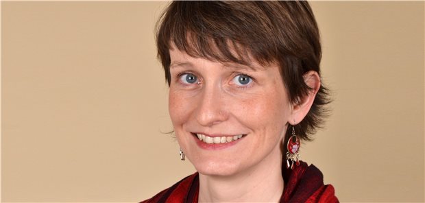 IPPNW und Klima: „Die Atomenergie ist für uns absolut keine Zwischenlösung!“ Dr. Katja Goebbels ist Allgemeinmedizinerin in Berlin und Vorstandsmitglied der IPPNW Deutschland.