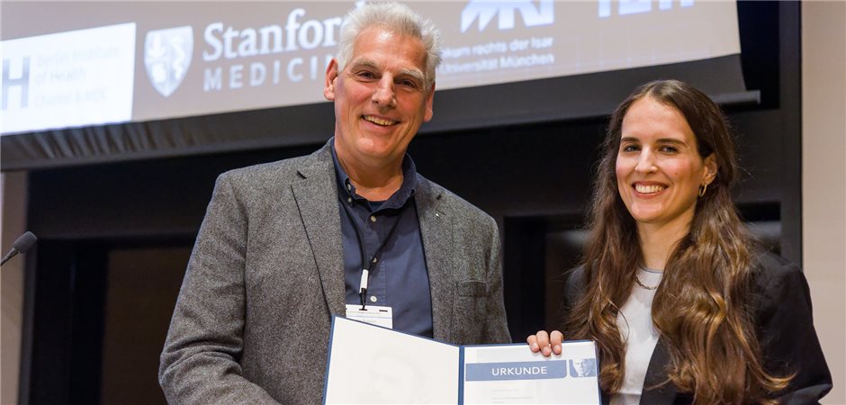 Radiologin Lisa Christine Adams erhält Walter-Friedrich-Preis