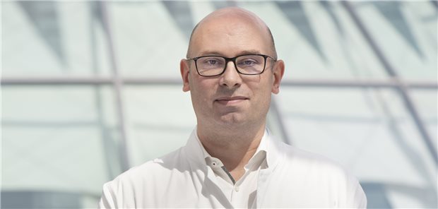 Lehmkuhl führt AG Herz- und Gefäßdiagnostik der Röntgengesellschaft Dr. Lukas Lehmkuhl ist Vorsitzender der Arbeitsgemeinschaft Herz- und Gefäßdiagnostik in der Deutschen Röntgengesellschaft.