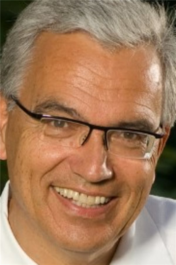 Erfolgreiche kinderurologische Hilfe für Eritrea Dr. Marcus Riccabona, Initiator eines kinderurologischen Hilfsprojekts in Eritrea