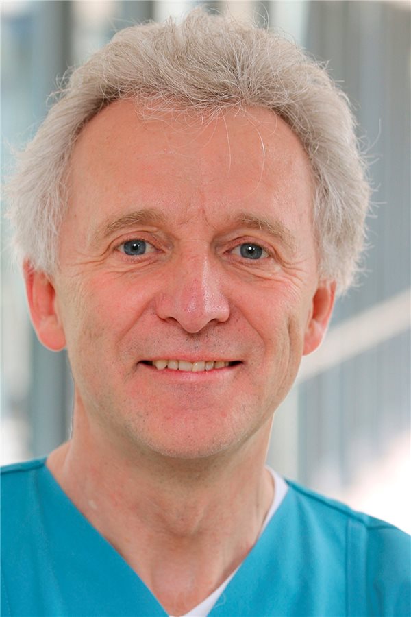 Reizdarm bei Kindern: Was ist zu tun? Dr. Martin Claßen, ist Kindergastroenterologe aus Bremen