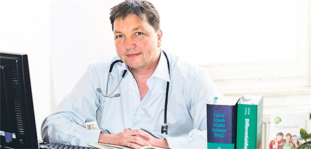 Dr. Martin Lang hat mit PädExpert® gezeigt, wie ein Telekonsil mit Kollegen die Qualität sichern kann – bei geringerem Aufwand für Ärzte und Patienten.