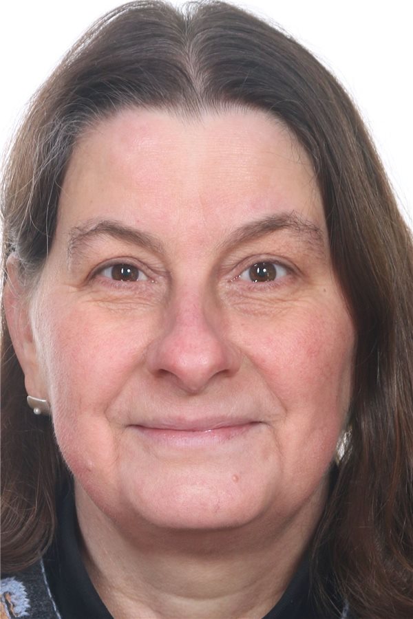 Leitlinien – bitte nicht zu eng auslegen! Dr. Monika Nothacker ist Fachärztin für Gynäkologie und seit 2012 stellvertretende Leiterin des Instituts für Medizinisches Wissensmanagement in der Arbeitsgemeinschaft der Wissenschaftlichen Medizinischen Fachgesellschaften (AWMF).