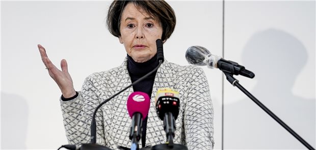 Dr. Monika Schliffke, Vorsitzende der KV Schleswig-Holstein: „Keine KV kann es sich leisten, alle Pool-Ärzte in ein Arbeitsverhältnis zu übernehmen."