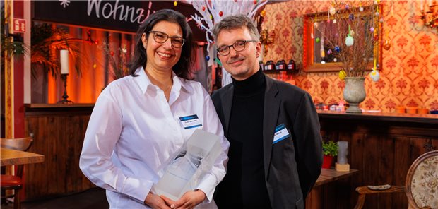 Digitaler Gesundheitspreis 2023 für Patientenmanagement-Plattform Dr. Nesrin Wilke und Florian Meißner von vital.services GmbH gewinnen mit GerontoNet den Digitalen Gesundheitspreis 2023.