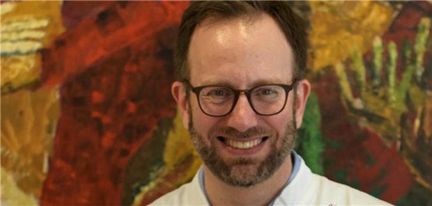 Erster Chefarzt für Wirbelsäulenchirurgie an der Elisabeth-Klinik Bigge Dr. Peter Knöll