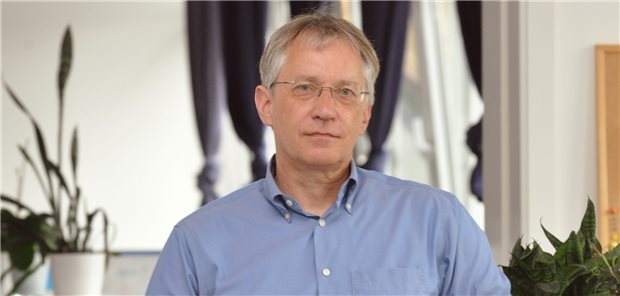 Stiftung Gesundheit: Dr. Peter Müller gibt Vorstandsvorsitz ab Dr. Peter Müller: Mit 60 kann er kein Vorstandsvorsitzender mehr sein – er wird Vorsitzender des Stiftungsrates.