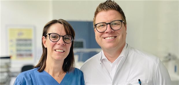 Dr. Petra Hünnighausen übernimmt die Sektionsleitung Gastroenterologie im St. Marien-Hospital Düren, Dr. Simon Herkenrath ist an derselben Klinik Chefarzt Innere Medizin.