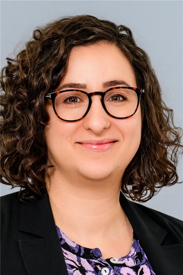 ATMP und Orphan Drugs im AMNOG-Verfahren Dr. Rimma Berenstein