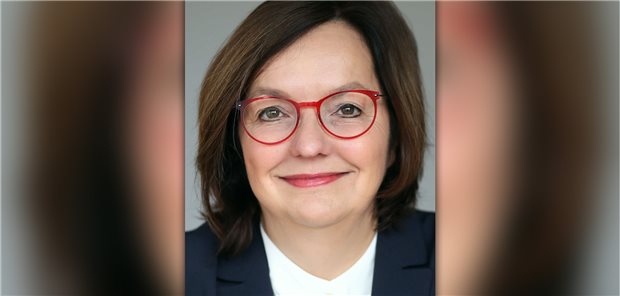 „Ärzte und Pflegekräfte sind zweite Opfer bei Behandlungsfehlern!“ Dr. Ruth Hecker
