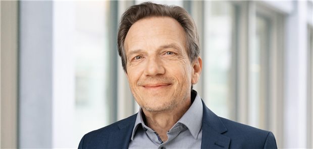 IQWiG-Vize Stefan Lange wechselt zu Dierks+Company Dr. Stefan Lange ist künftig als Chief Scientific and Medical Officer beim Beratungsunternehmen Dierks+Company tätig.