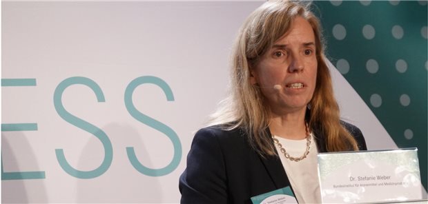 Dr. Stefanie Weber vom BfArM