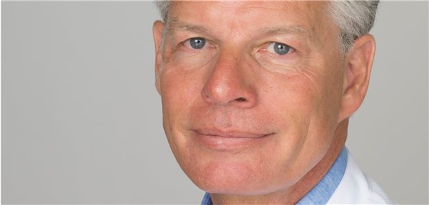 Bei Klinikwahl auf Qualität und Erfahrung achten Dr. Thorsten Gehrke ist ärztlicher Direktor der Helios Endo-Klinik in Hamburg und Mitglied im QSR-Expertenpanel Orthopädie und Unfallchirurgie (Endoprothetik) des Wissenschaftlichen Instituts der AOK.