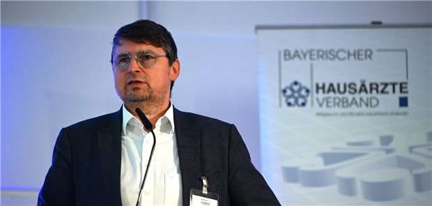 Wolfgang Ritter führt den bayerischen Hausärzteverband Dr. Wolfgang Ritter steht jetzt an der Spitze des bayerischen Hausärzteverbands.
