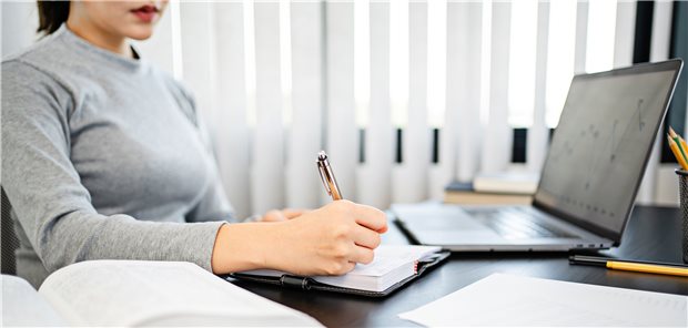 Durch die Corona-Pandemie hat sich die Lernumgebung in die privaten Räume verlegt.